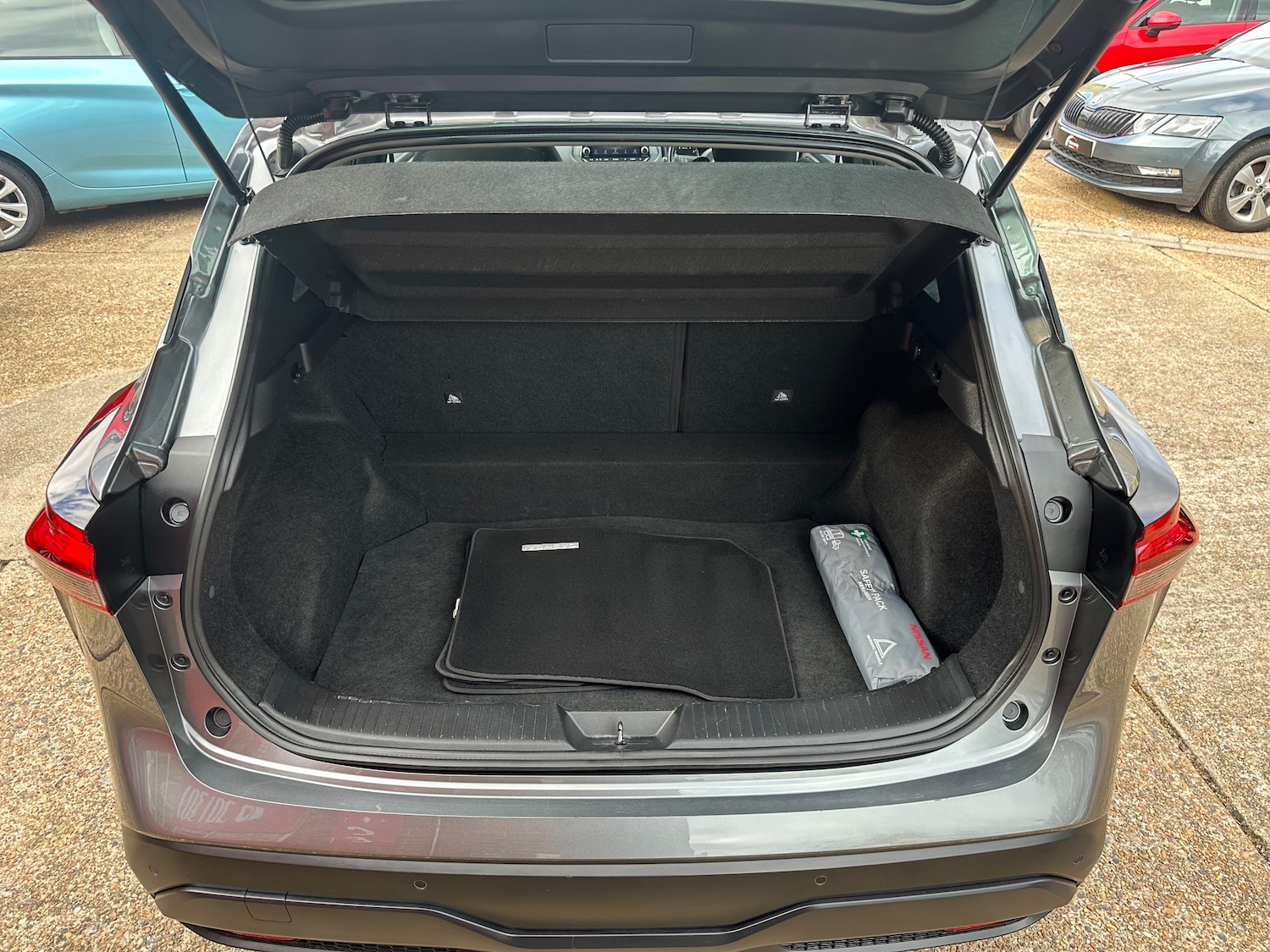 Used Nissan Qashqai 2022 for sale - 76320052: Photo 9