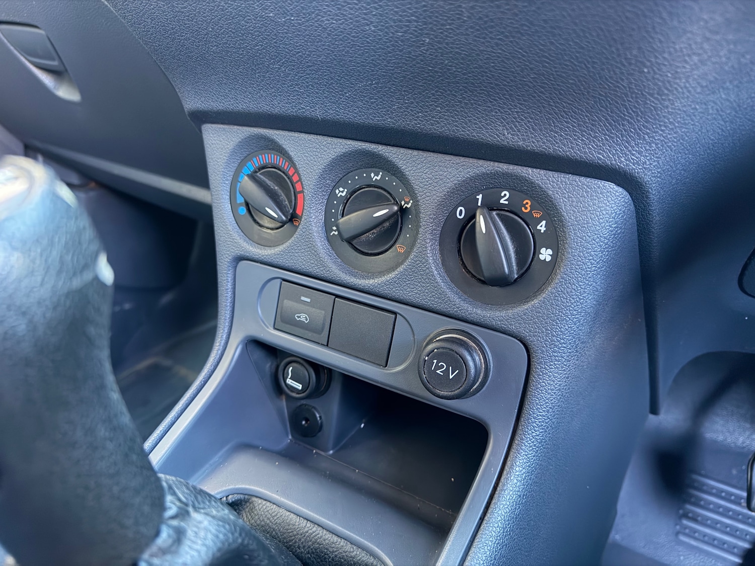 Used Ford Transit Connect 2011 for sale - 77477074: Photo 19