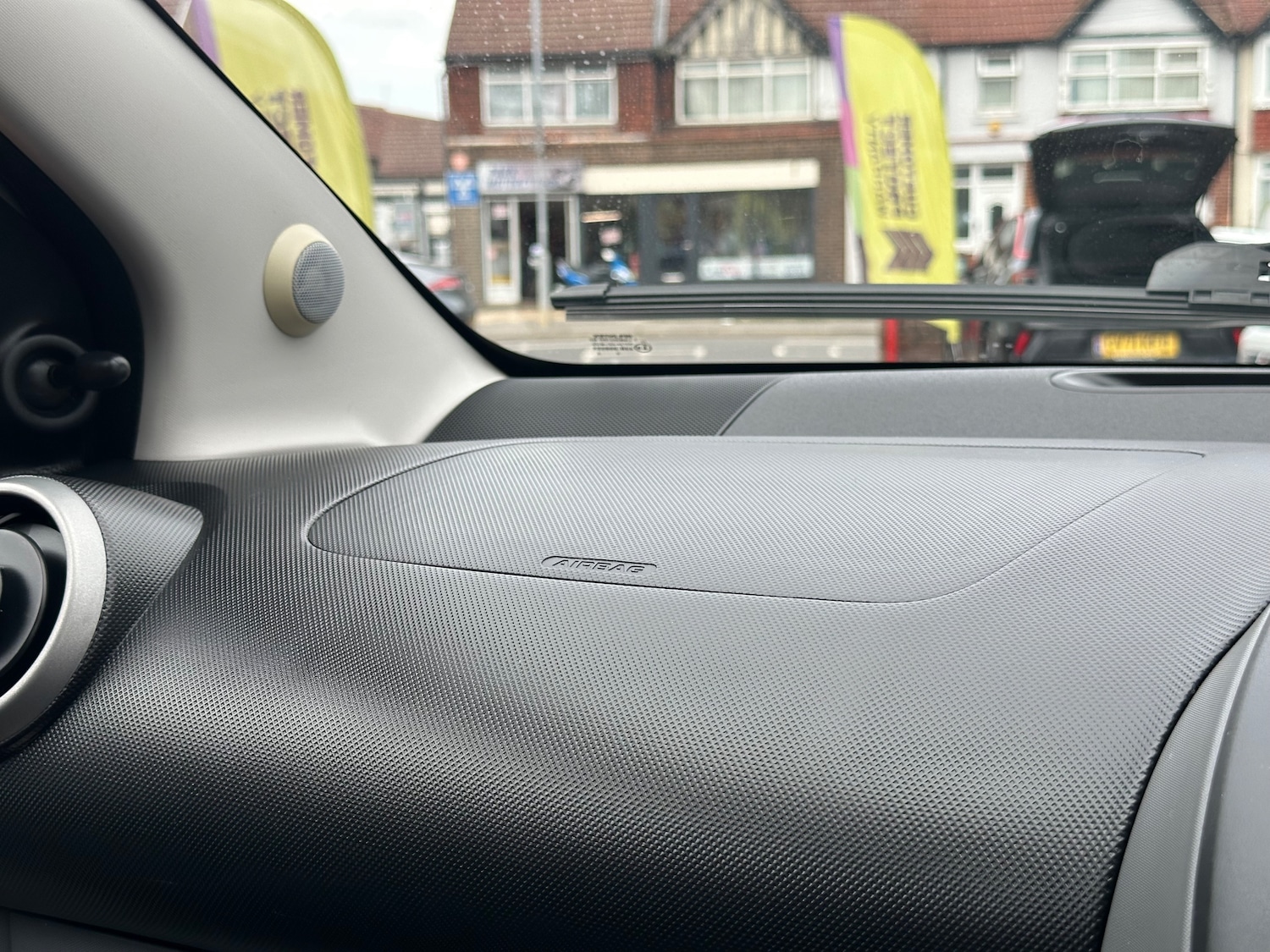 Used Toyota AYGO 2008 for sale - 76273702: Photo 24