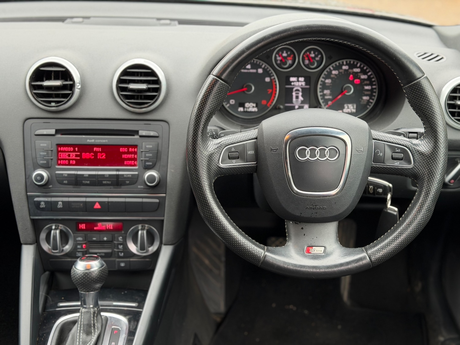 Used Audi A3 2011 for sale - 76767479: Photo 10