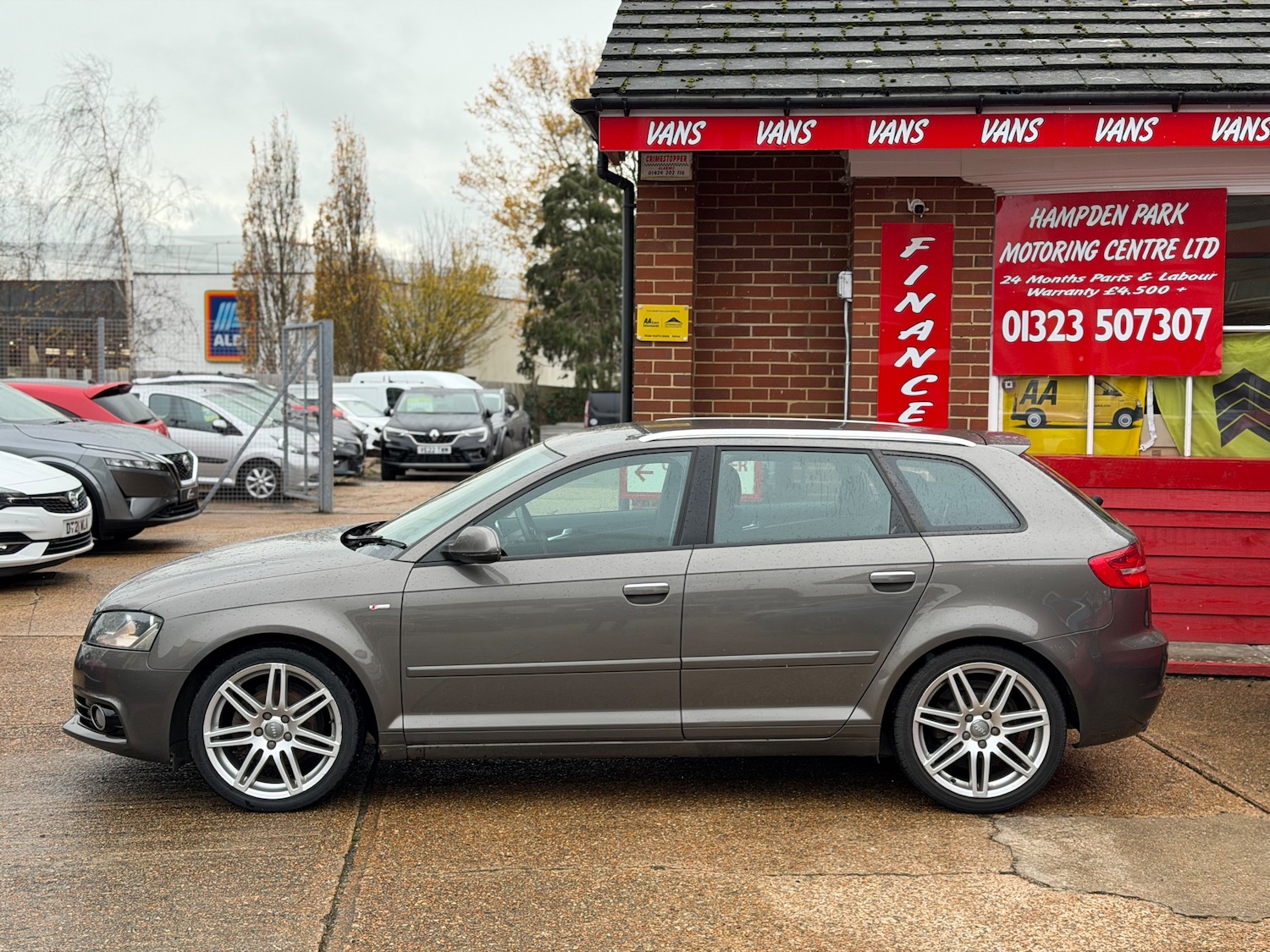 Used Audi A3 2011 for sale - 76767479: Photo 6
