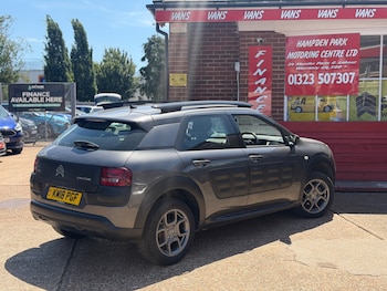 Used Citroen C4 Cactus 2018 for sale - 78897432: Photo