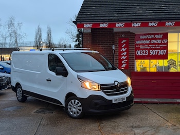 Renault Trafic feature image