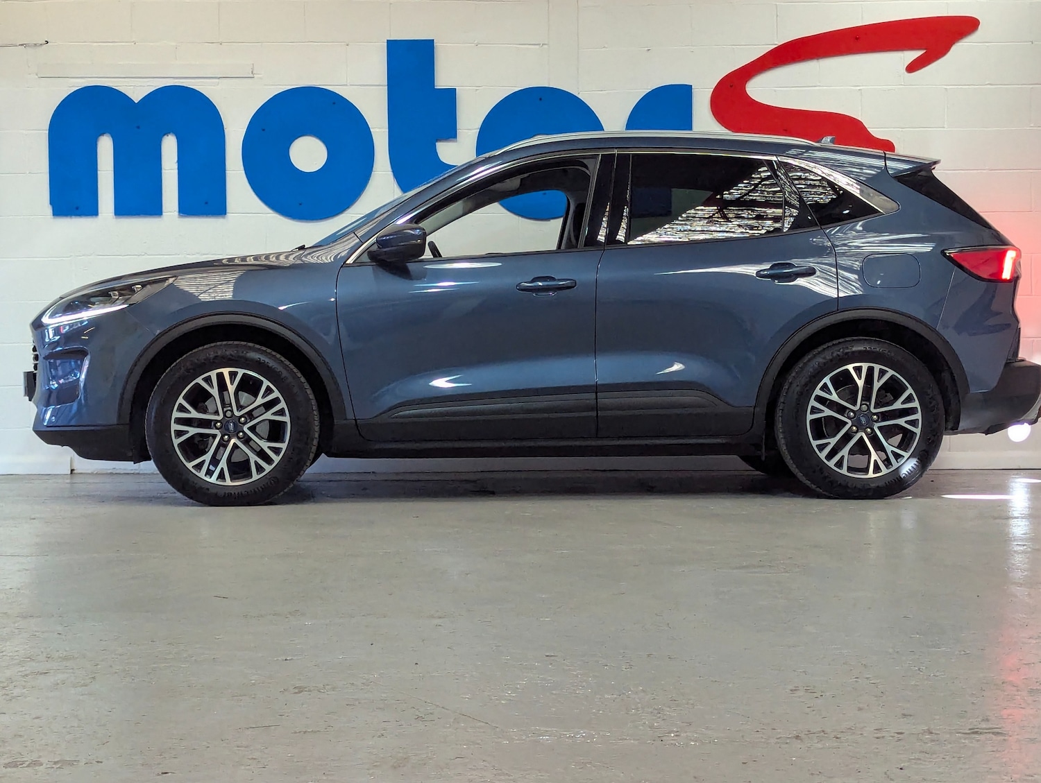 Used Ford Kuga 2021 for sale - 76287947: Photo 3