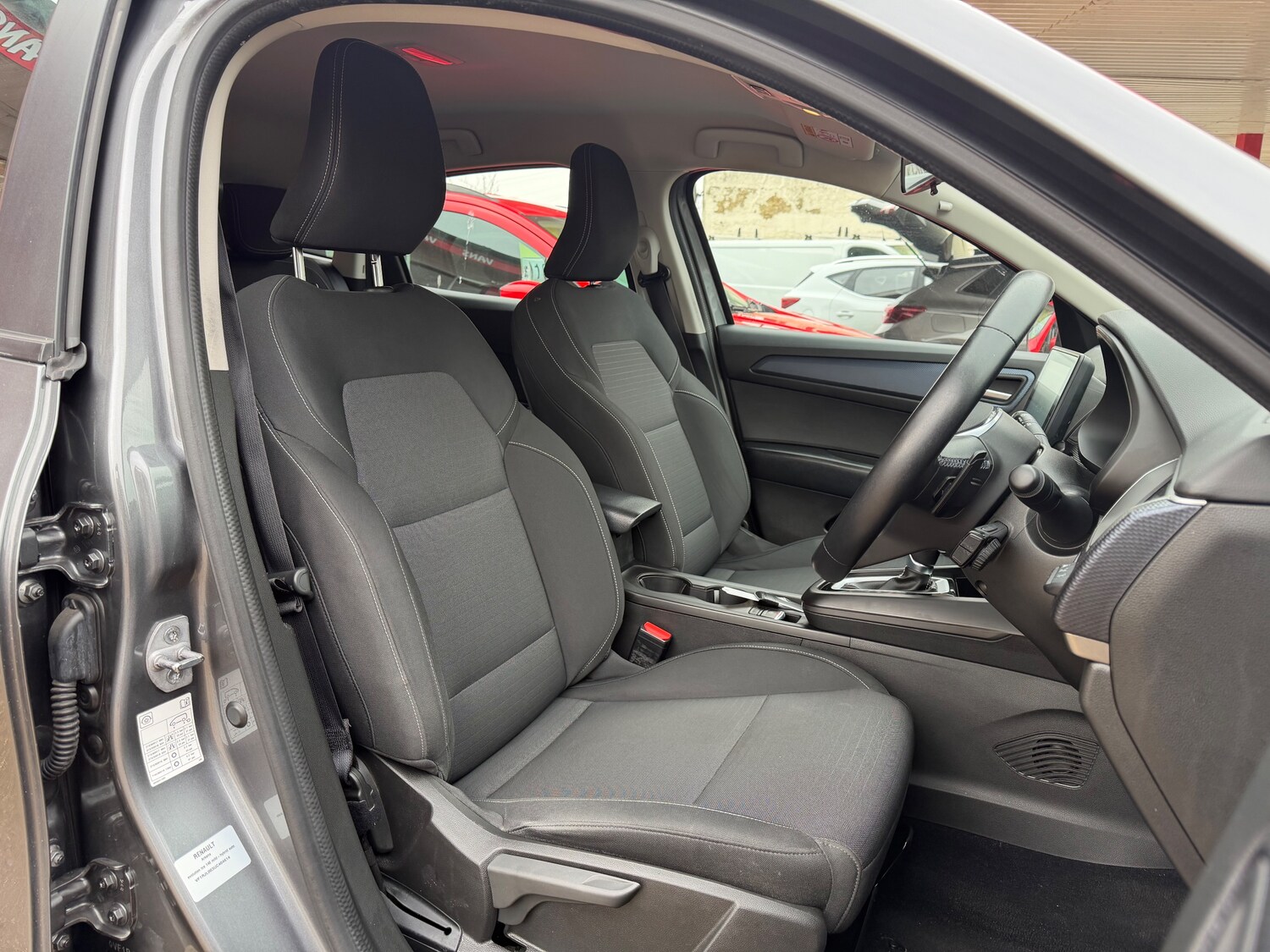 Used Renault Arkana 2023 for sale - 77650435: Photo 17