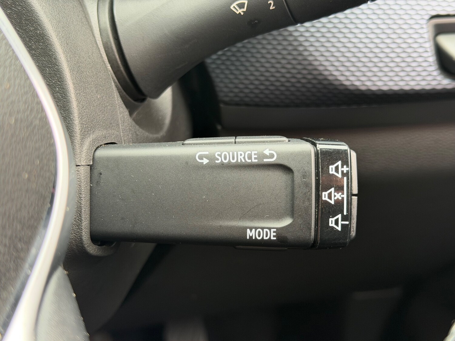 Used Renault Arkana 2023 for sale - 77650435: Photo 31