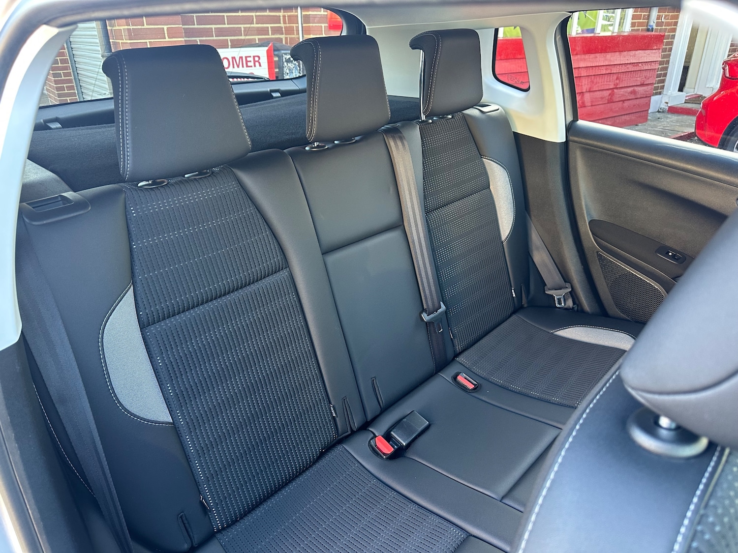 Used Peugeot 2008 2016 for sale - 76320046: Photo 15