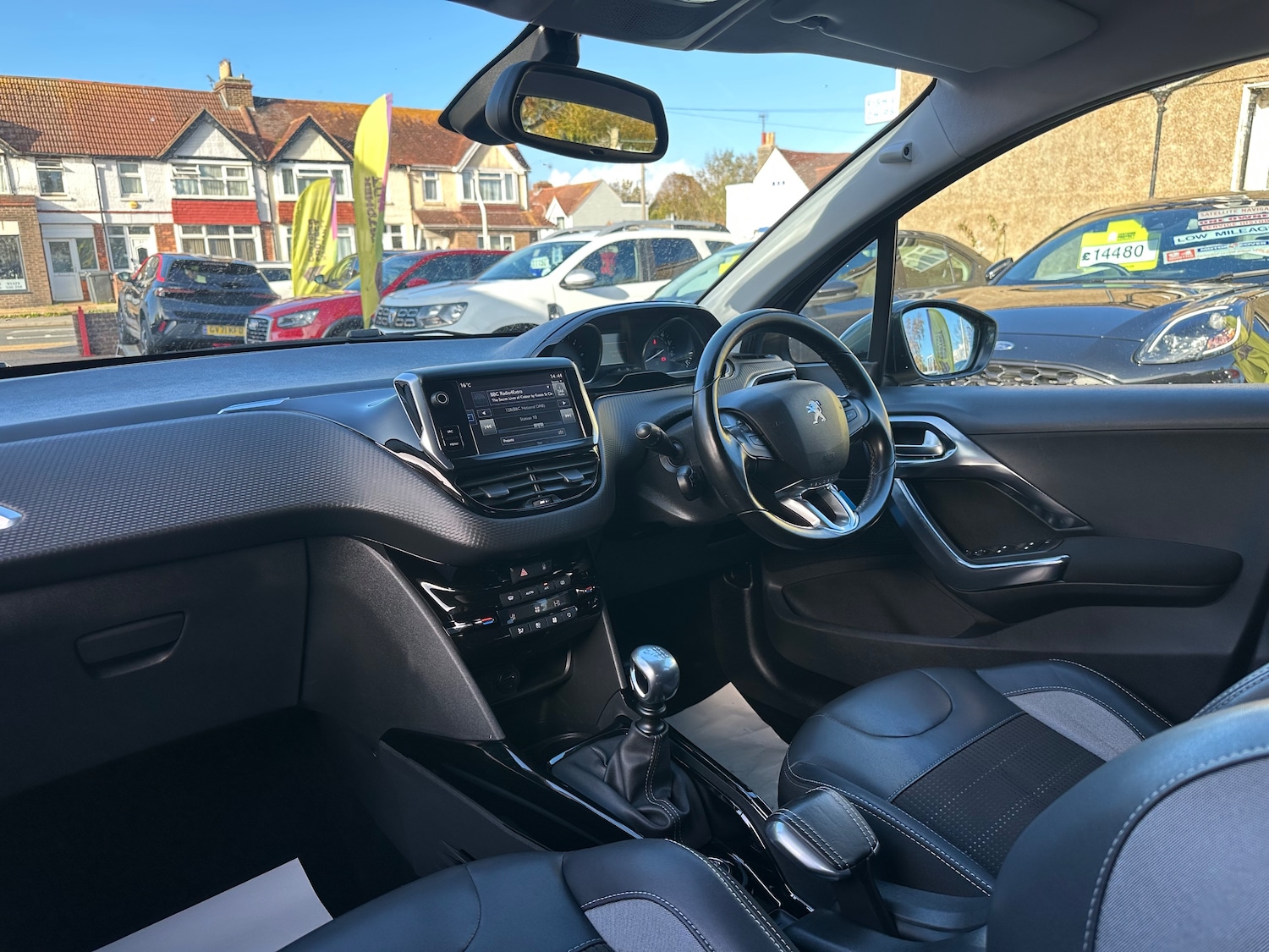 Used Peugeot 2008 2016 for sale - 76320046: Photo 19