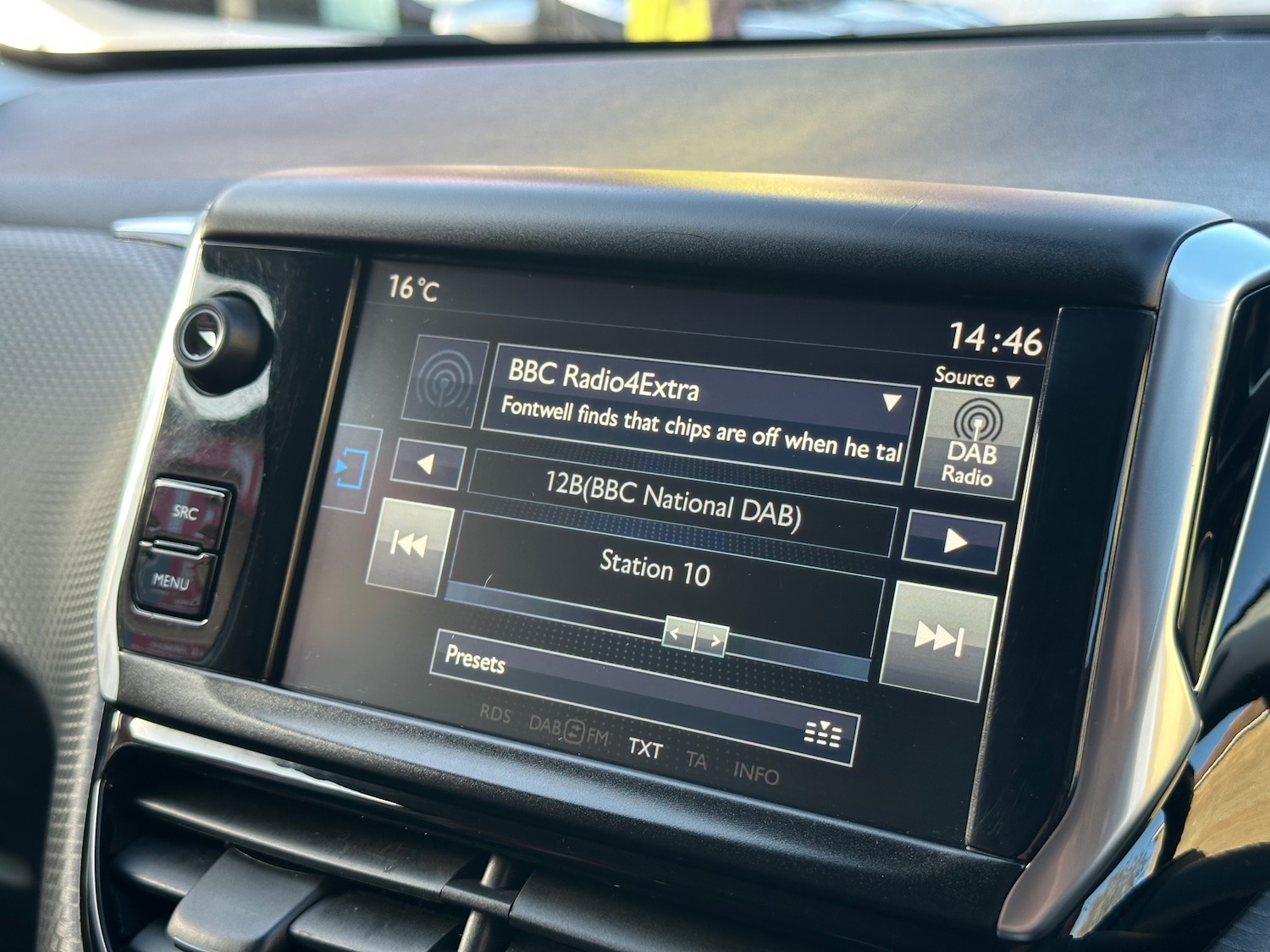 Used Peugeot 2008 2016 for sale - 76320046: Photo 33