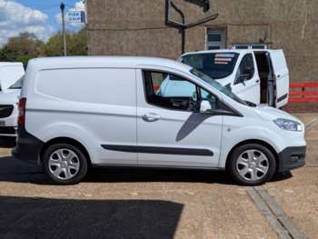 Used Ford Transit Courier 2018 for sale - 72875131: Photo