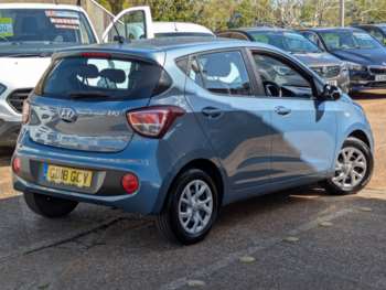 Used Hyundai i10 2018 for sale - 74380549: Photo