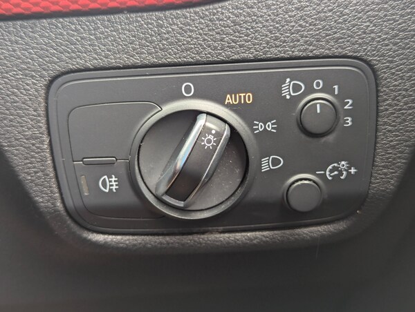 Used Audi Q2 2018 for sale - 74865247: Photo 16
