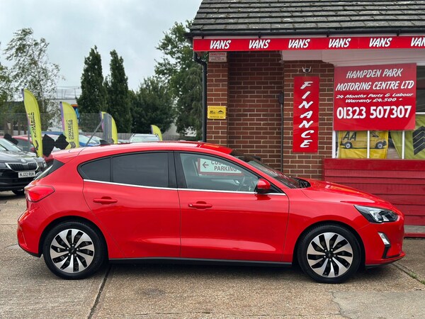 Used Ford Focus 2021 for sale - 75029434: Photo 4