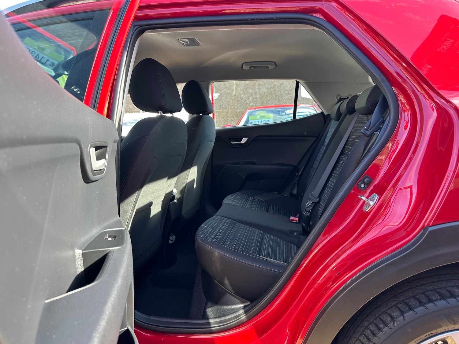 Used Kia Stonic 2022 for sale - 75999313: Photo 11