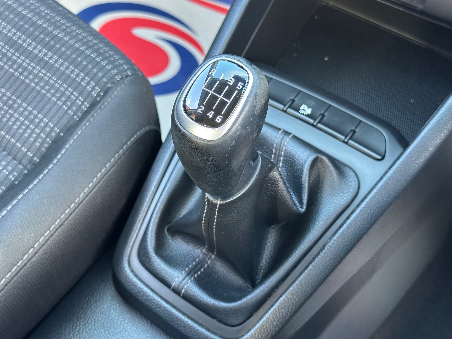 Used Kia Stonic 2022 for sale - 75999313: Photo 29