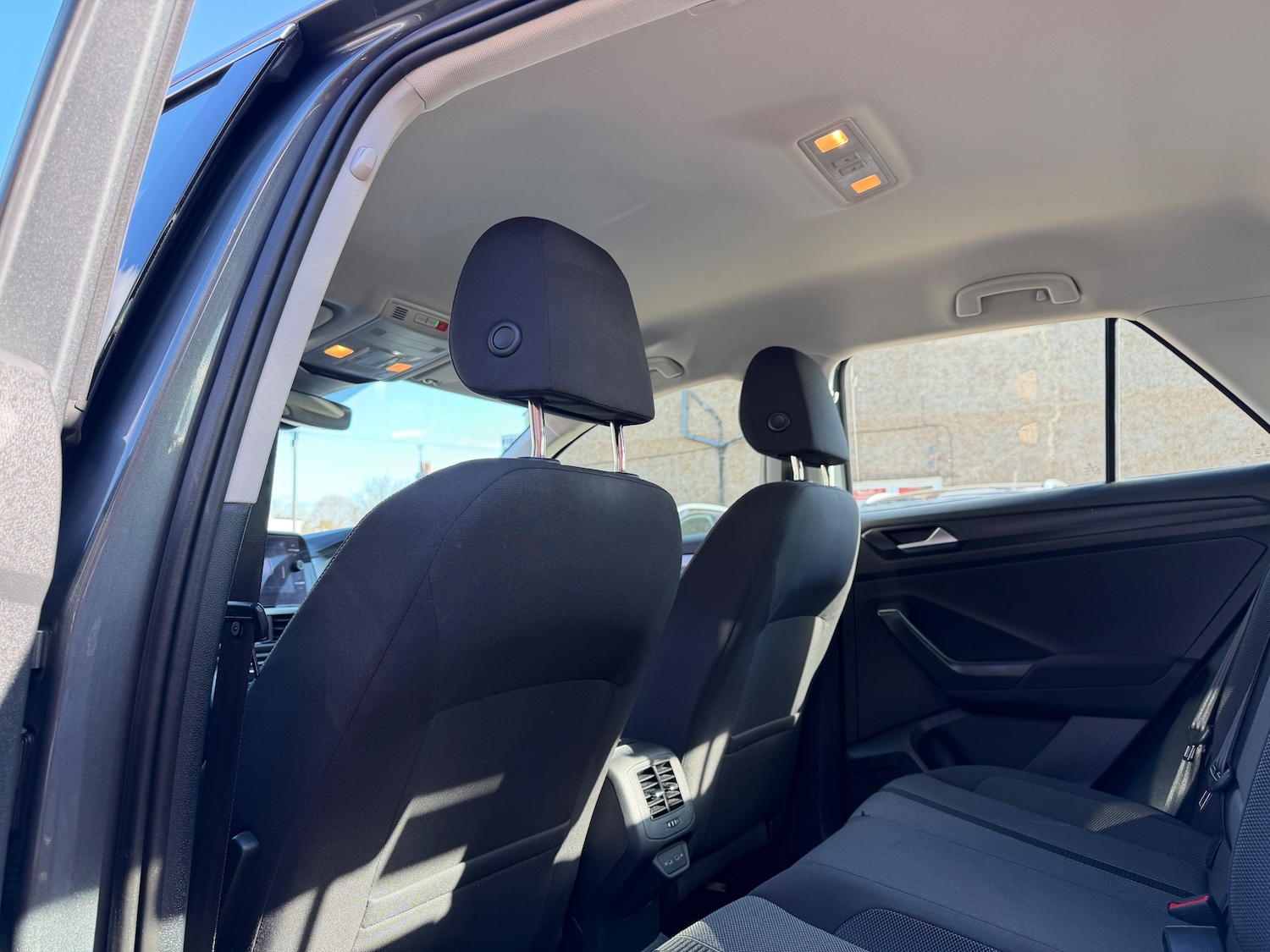 Used Volkswagen T-Roc 2022 for sale - 77650442: Photo 13