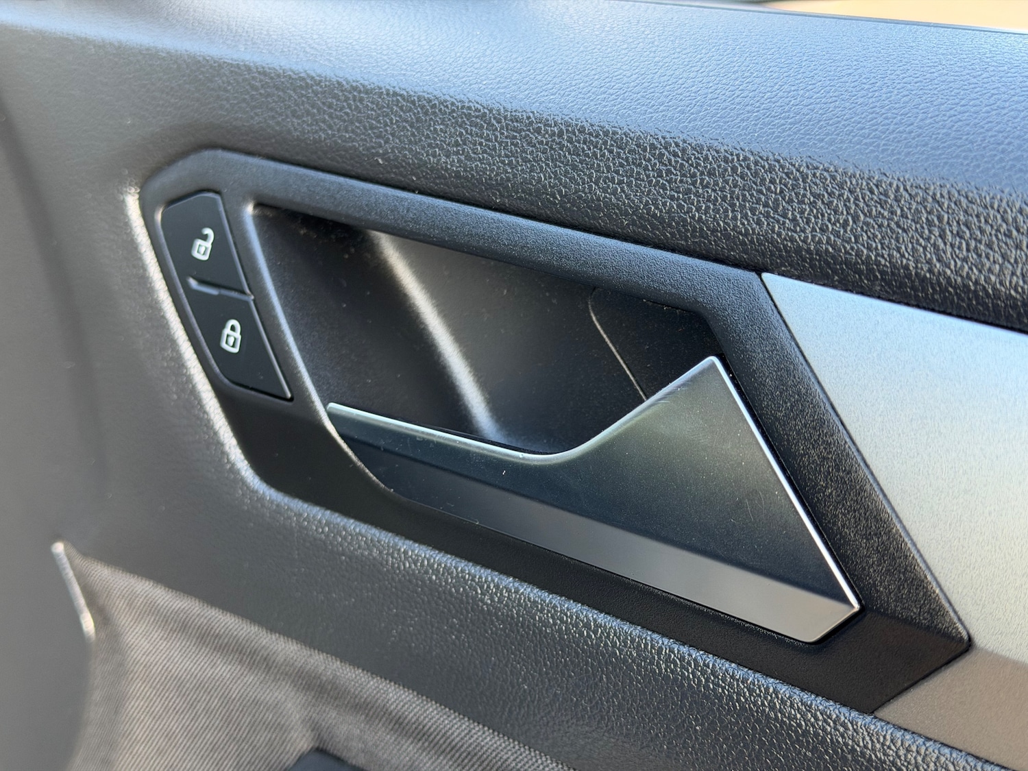 Used Volkswagen T-Roc 2022 for sale - 77650442: Photo 24