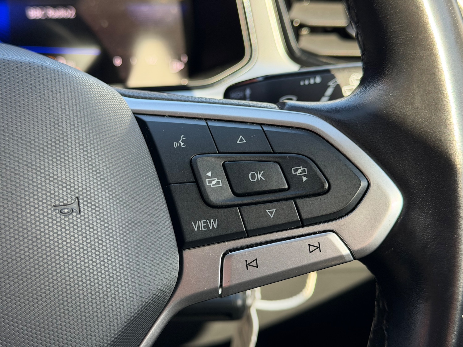 Used Volkswagen T-Roc 2022 for sale - 77650442: Photo 26