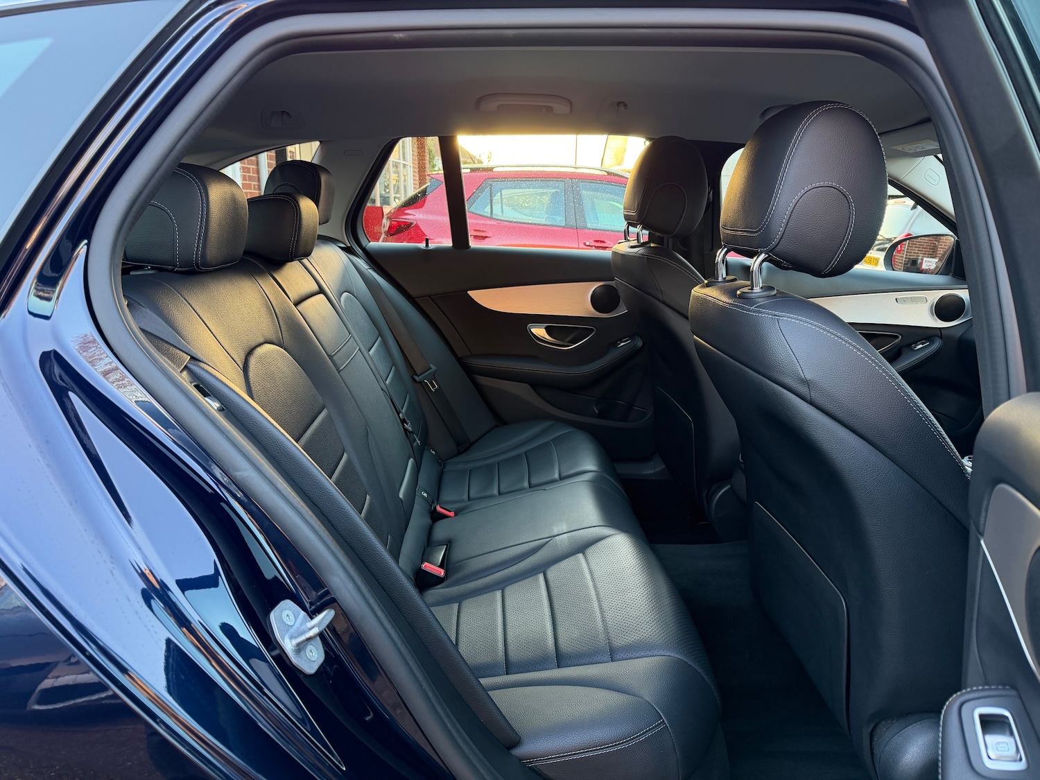 Used Mercedes-Benz C Class 2018 for sale - 76845407: Photo 12