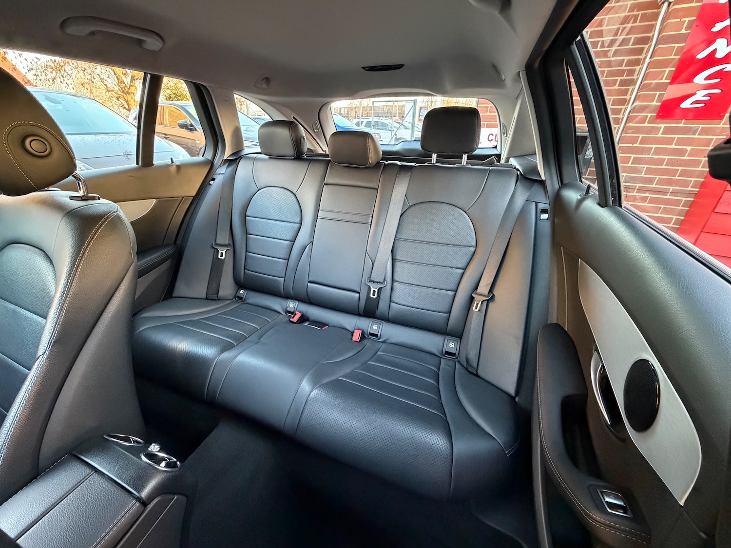 Used Mercedes-Benz C Class 2018 for sale - 76845407: Photo 14