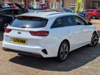 Used Kia Ceed 2019 for sale - 74865212: Photo