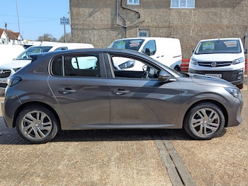 Used Peugeot 208 2021 for sale - 75266378: Photo