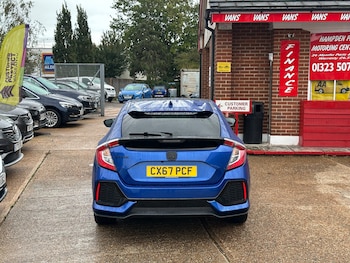 Used Honda Civic 2018 for sale - 75987275: Photo