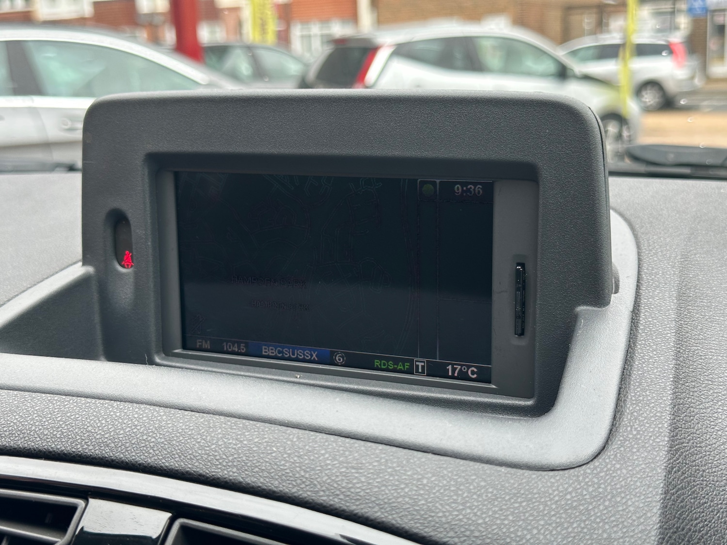 Used Renault Clio 2012 for sale - 75283567: Photo 25