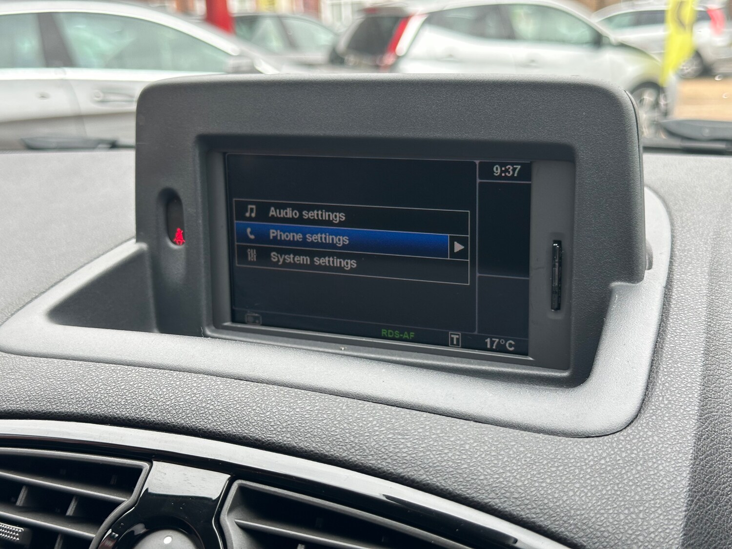 Used Renault Clio 2012 for sale - 75283567: Photo 26