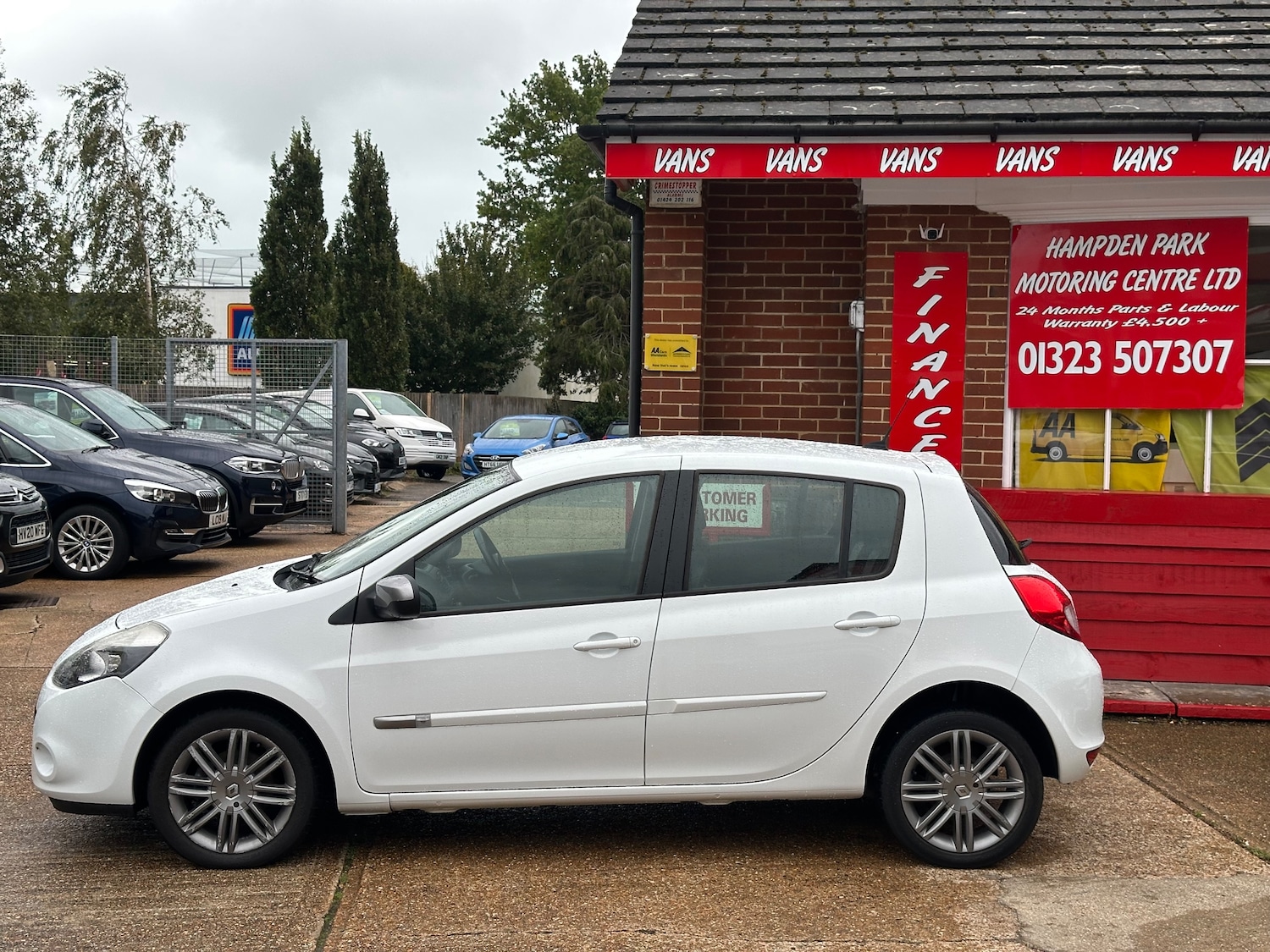 Used Renault Clio 2012 for sale - 75283567: Photo 6
