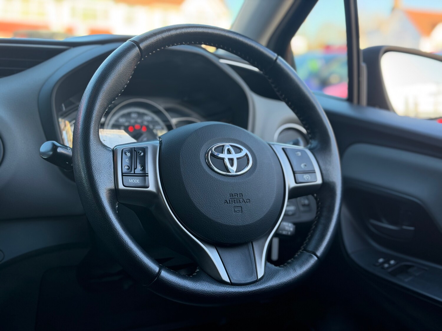 Used Toyota Yaris for sale - 77477089: Photo 19