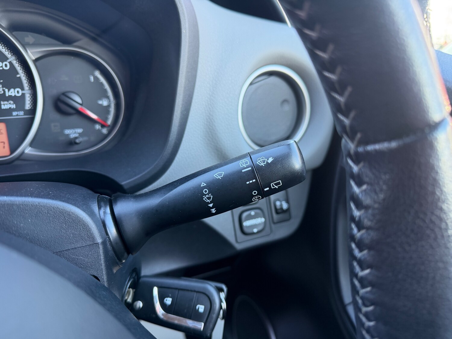 Used Toyota Yaris for sale - 77477089: Photo 26