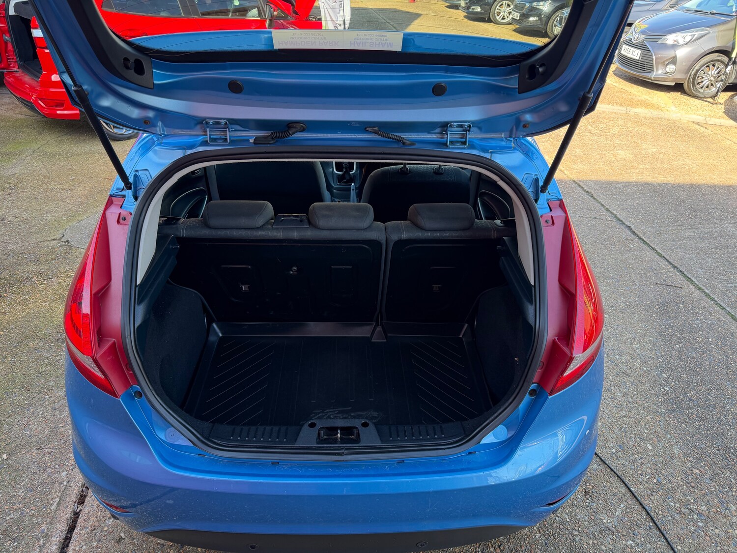 Used Ford Fiesta 2009 for sale - 77951675: Photo 9