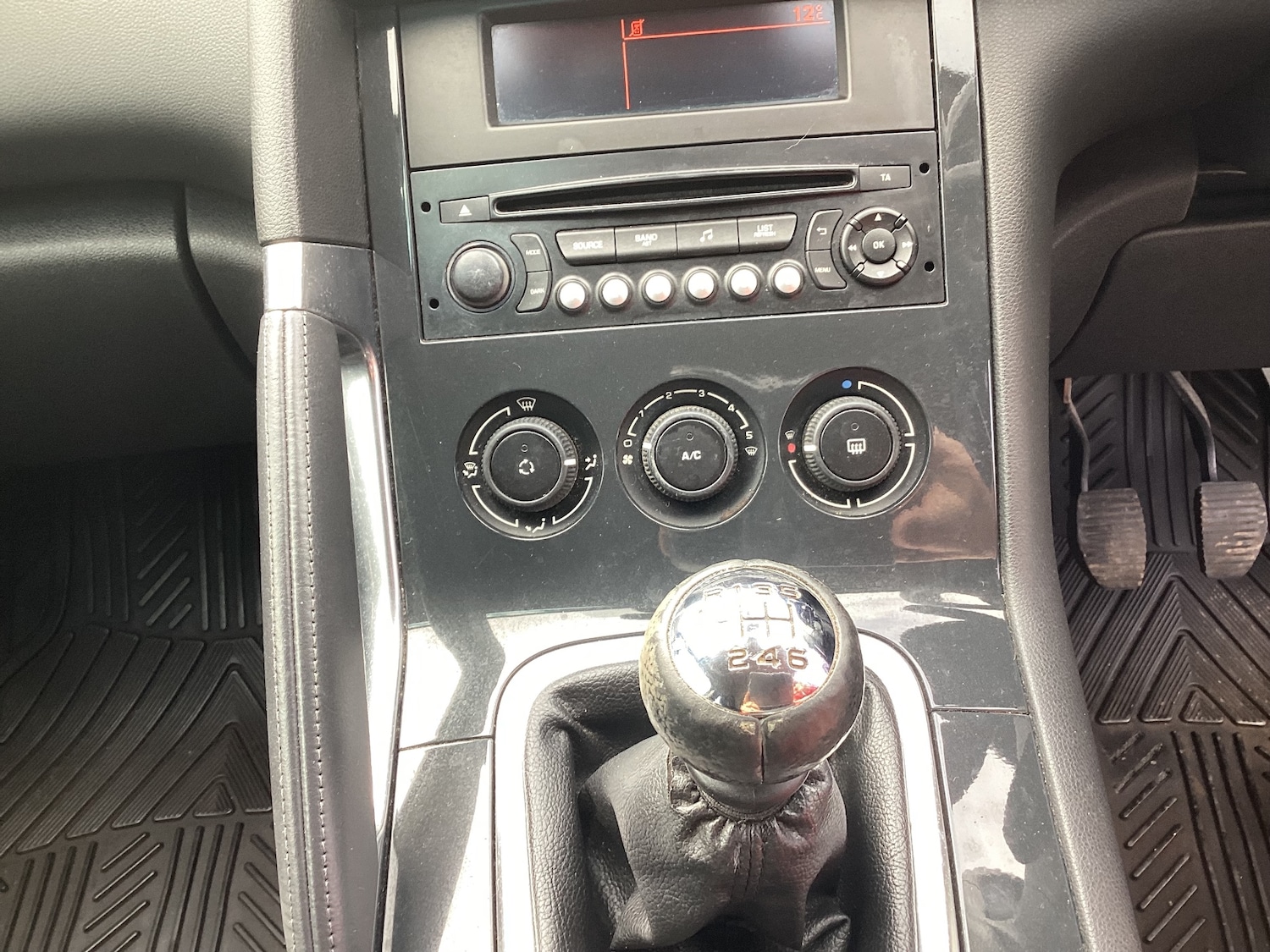 Used Peugeot 3008 2014 for sale - 76437209: Photo 9