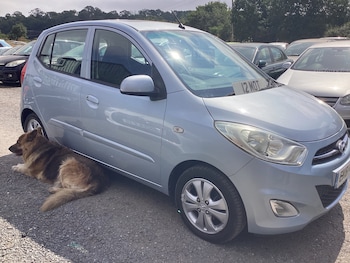 Used Hyundai i10 2011 for sale - 79246772: Photo