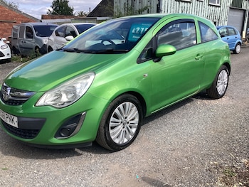 Used Vauxhall Corsa 2011 for sale - 75536029: Photo
