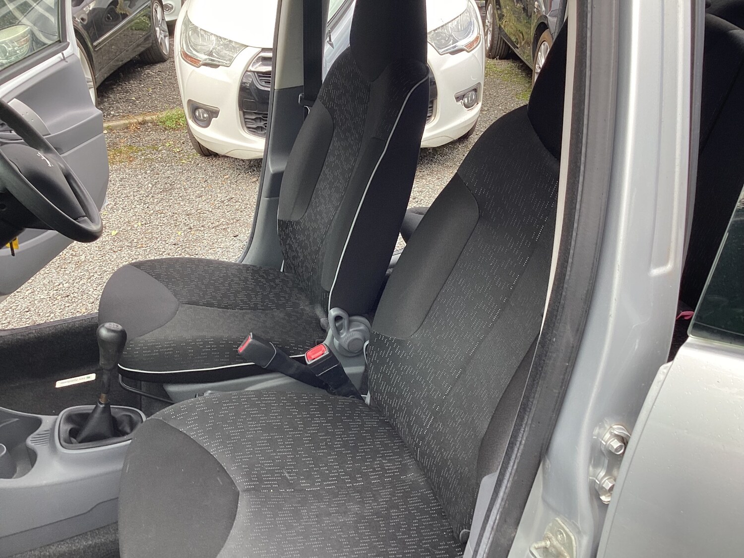 Used Peugeot 107 2011 for sale - 75945987: Photo 13