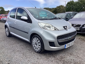 2011 (61) - 1.0 Urban 5dr