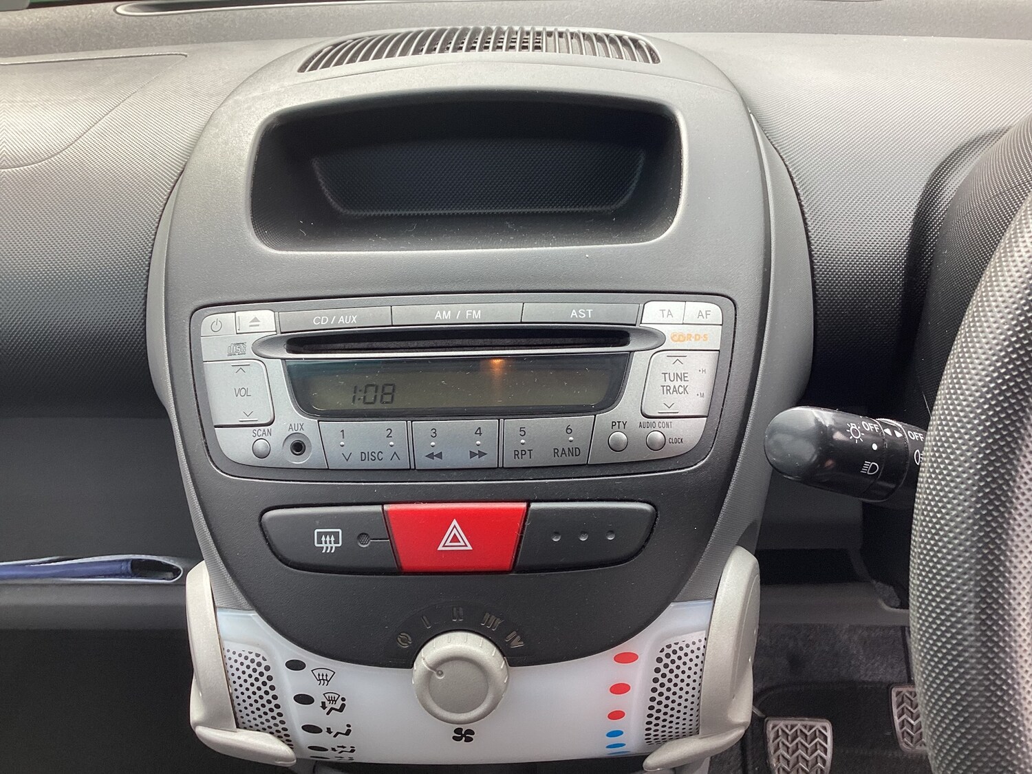 Used Peugeot 107 2011 for sale - 75945987: Photo 7