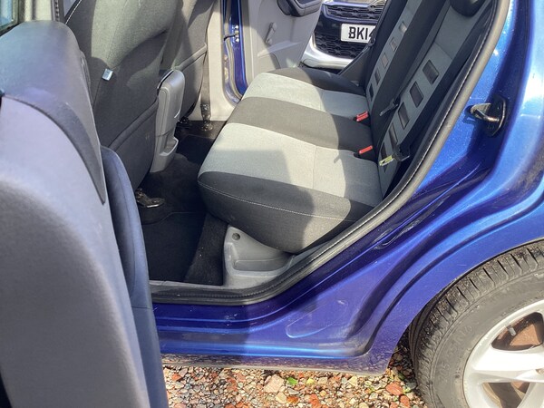 Used Ford Focus 2009 for sale - 76170783: Photo 12