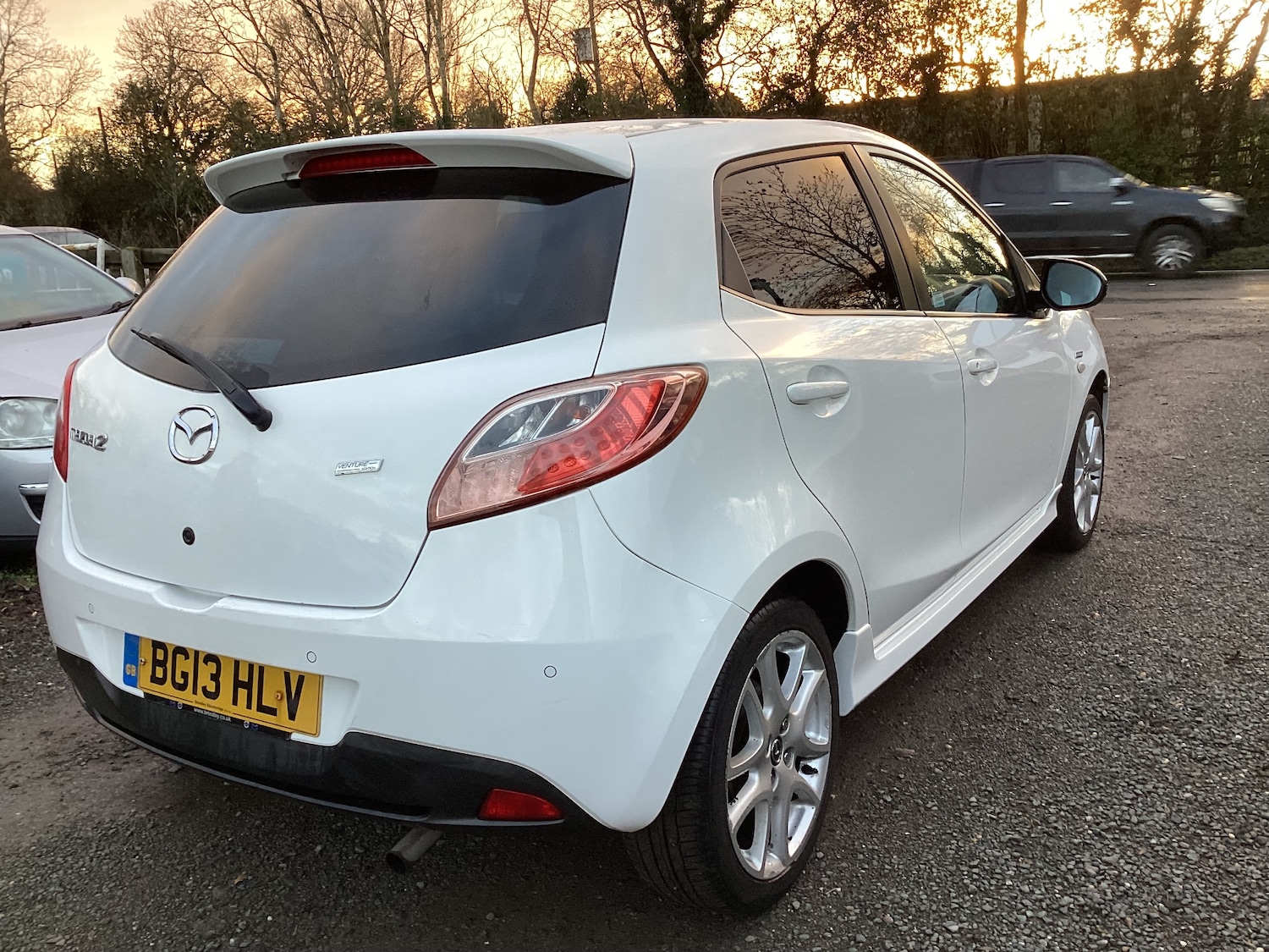 Used Mazda Mazda2 2013 for sale - 77011917: Photo 4