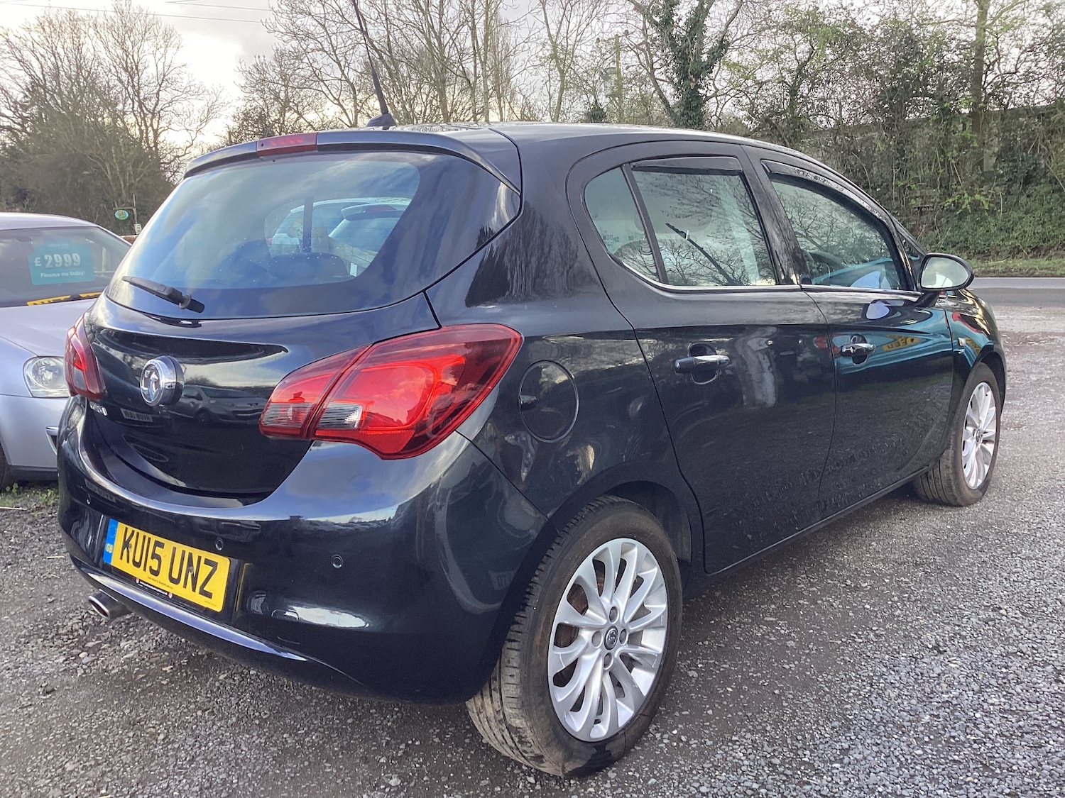 Used Vauxhall Corsa 2015 for sale - 77877637: Photo 4