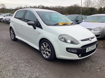 2012 (12) - 1.4 Multiair 16V very Low mileage 5-Door