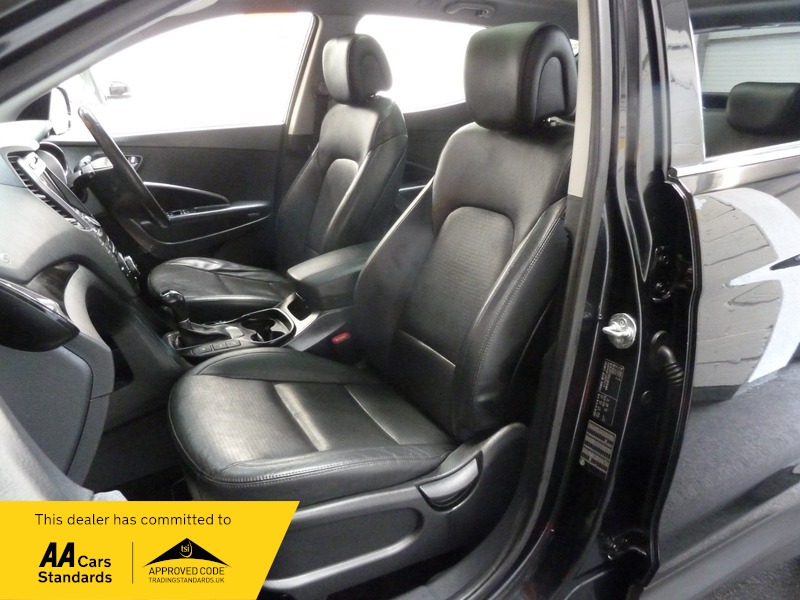 Used Hyundai Santa Fe 2013 for sale - 76986611: Photo 10