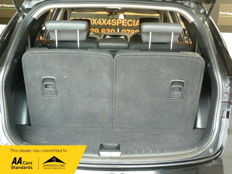 Used Hyundai Santa Fe 2013 for sale - 76986611: Photo 19