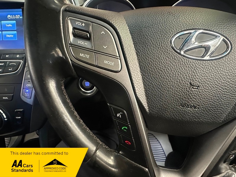Used Hyundai Santa Fe 2013 for sale - 76986611: Photo 32