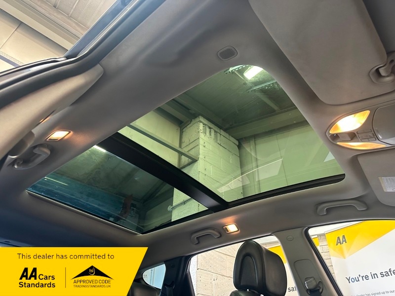 Used Hyundai Santa Fe 2013 for sale - 76986611: Photo 37