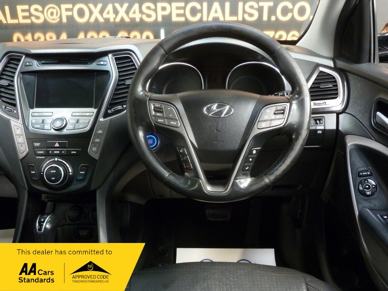 Used Hyundai Santa Fe 2013 for sale - 76986611: Photo 8
