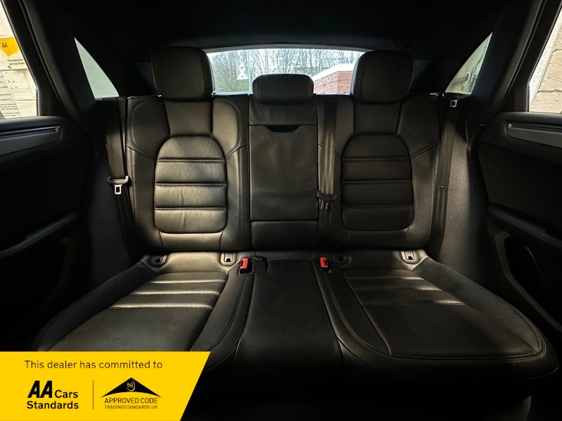 Used Porsche Macan 2014 for sale - 76520892: Photo 17