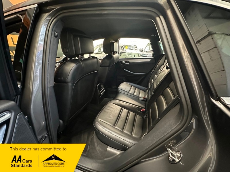 Used Porsche Macan 2014 for sale - 76520892: Photo 21